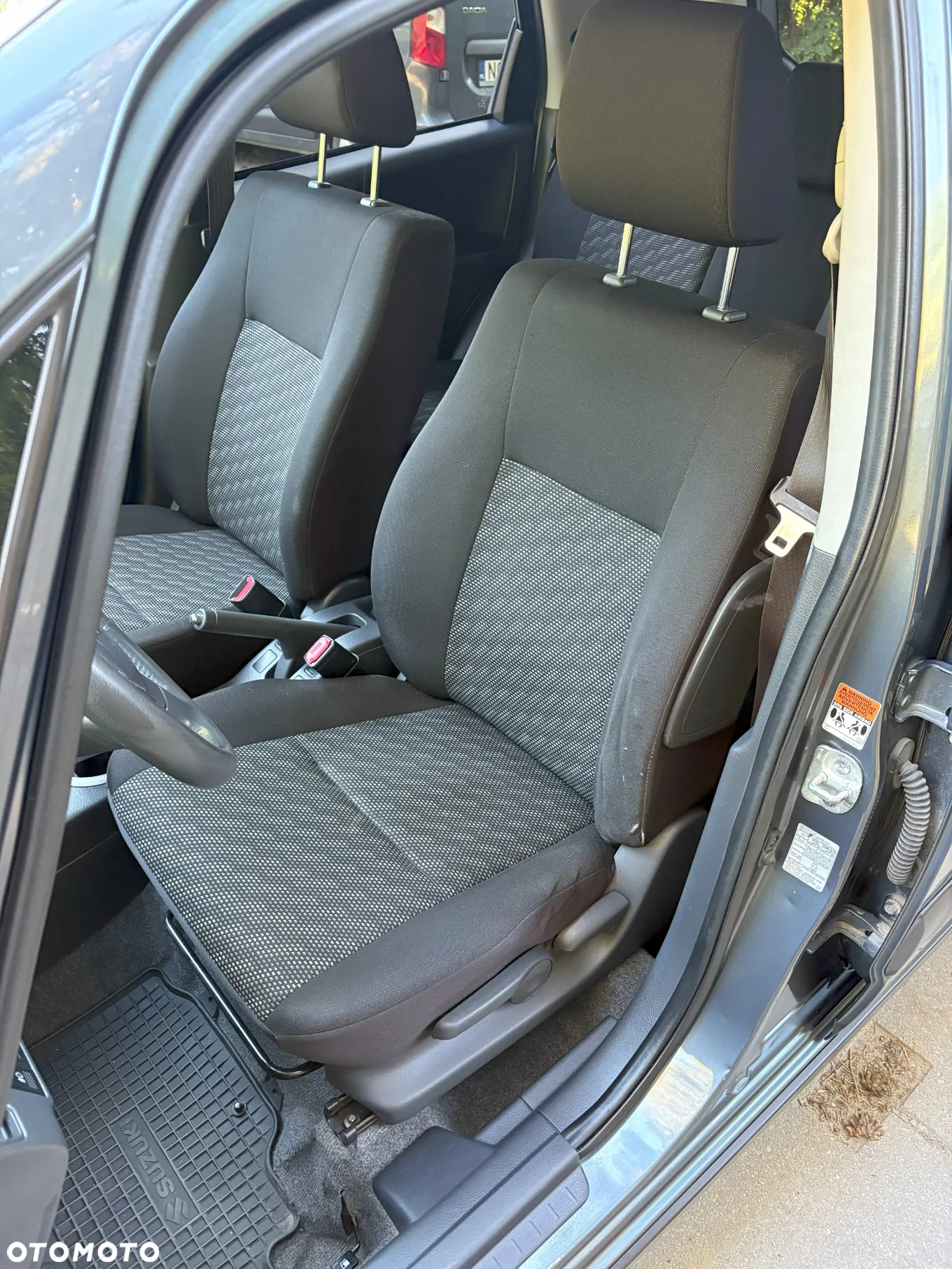 Suzuki SX4 1.6 Premium - 14