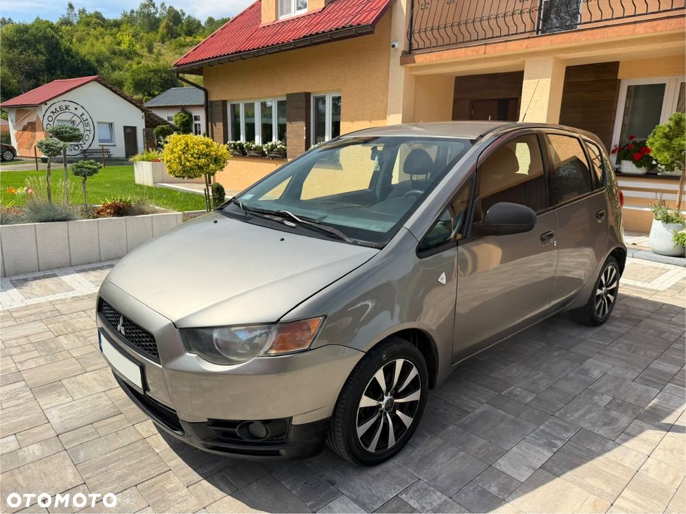 Mitsubishi Colt 1.3 Invite - 34