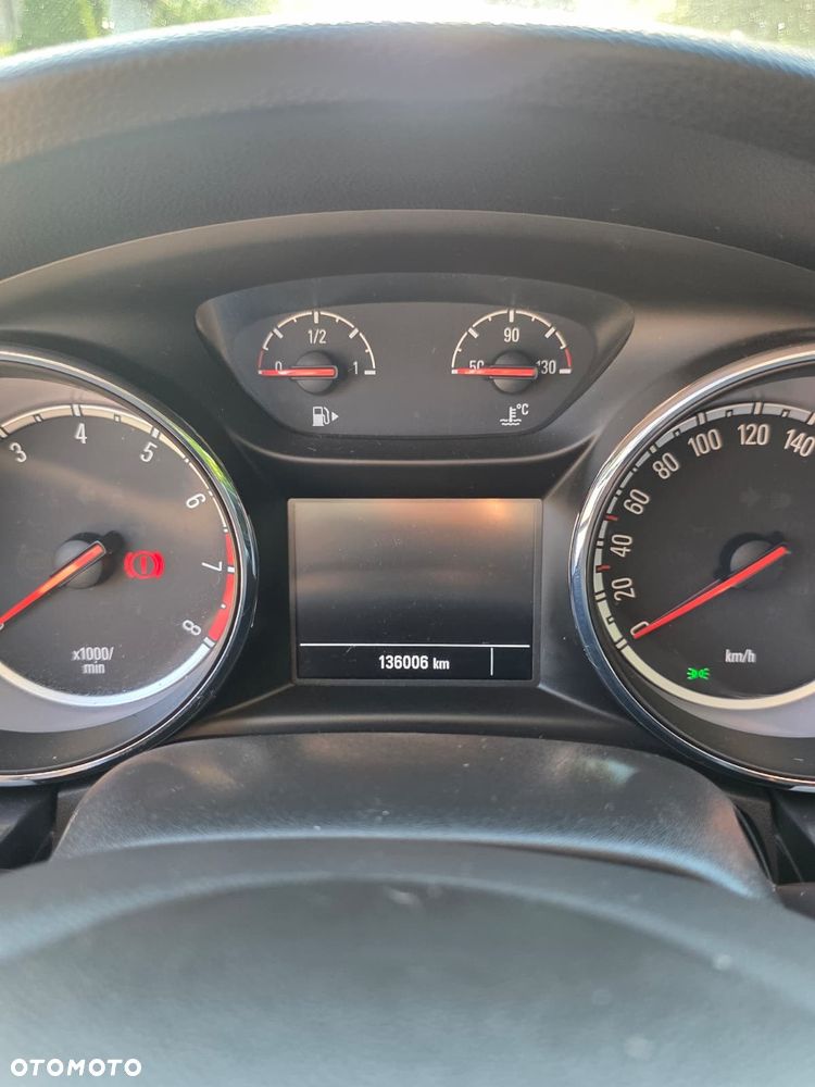 Opel Astra 1.4 T Enjoy - 6