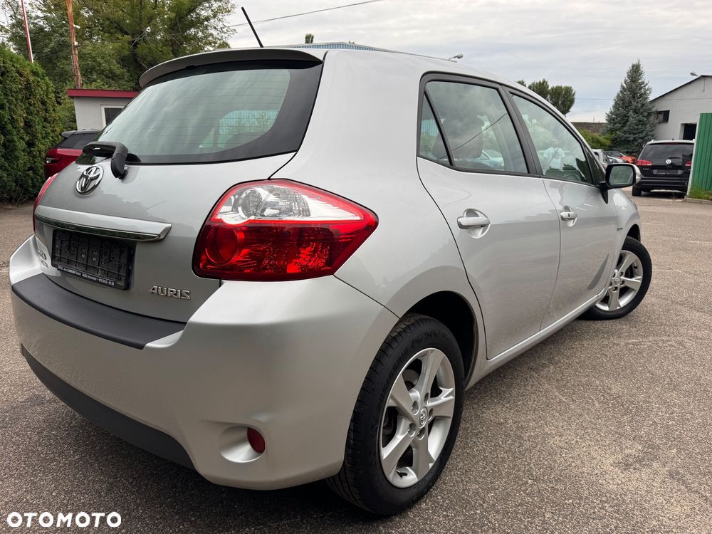 Toyota Auris 1.6 Valvematic Life Plus - 30