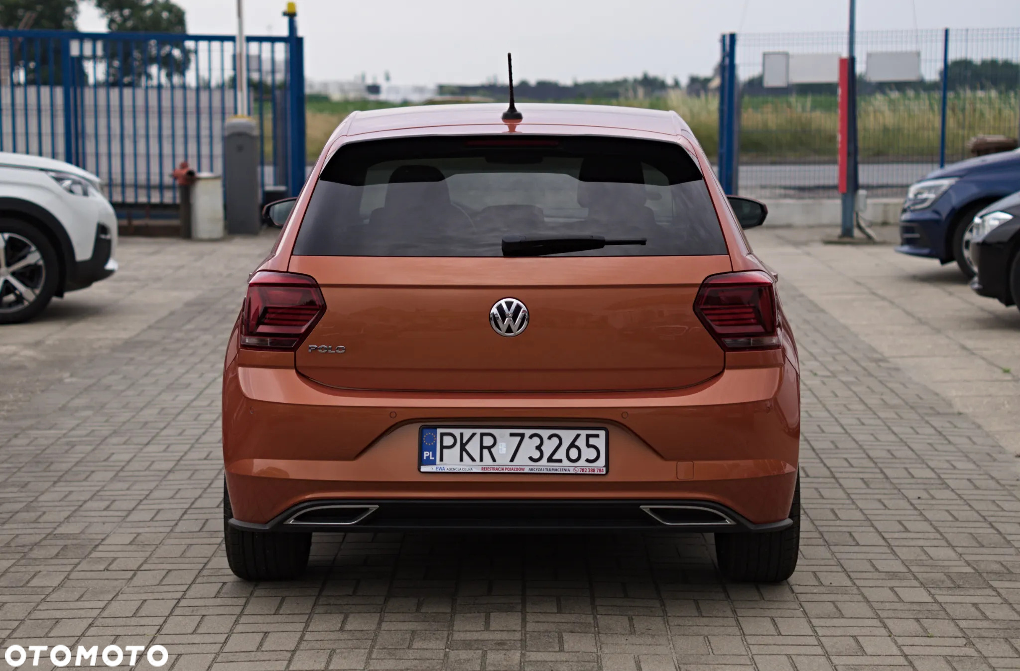 Volkswagen Polo 1.0 TSI R-Line DSG - 5