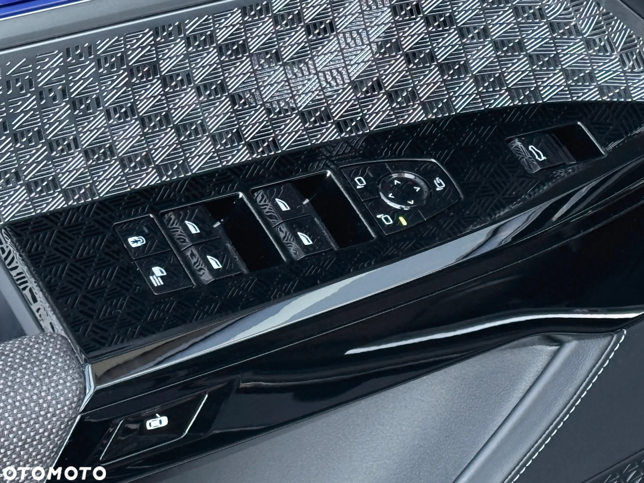 BMW Seria 7 - 26