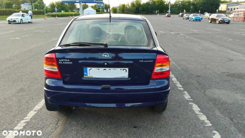 Opel Astra 2006 photo 3