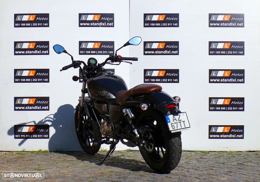 QJ Motor SRV 125 - 3