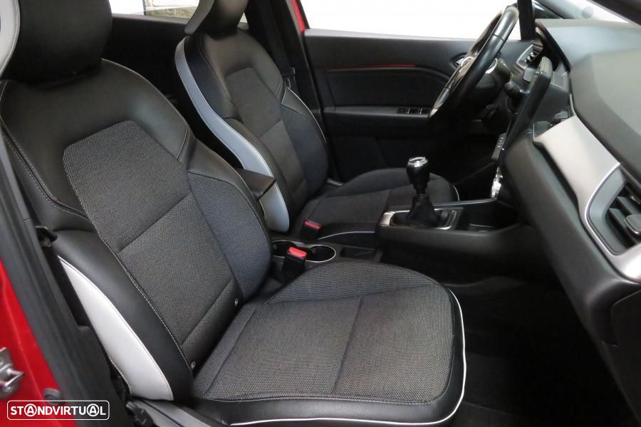 Renault Captur 1.0 TCe Techno - 10
