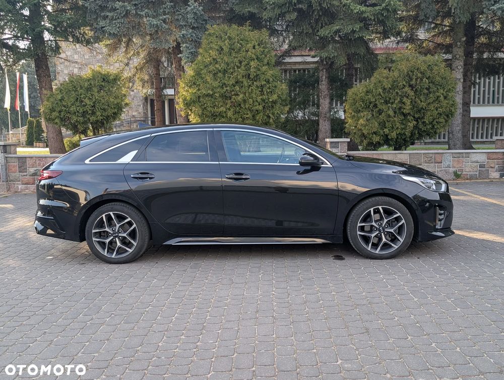 Kia ProCeed 1.5 T-GDI DCT7 OPF (48V Mild Hybrid) GT Line - 4