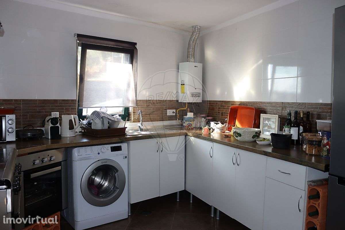 Moradia T4 para venda - Grande imagem: 2/16