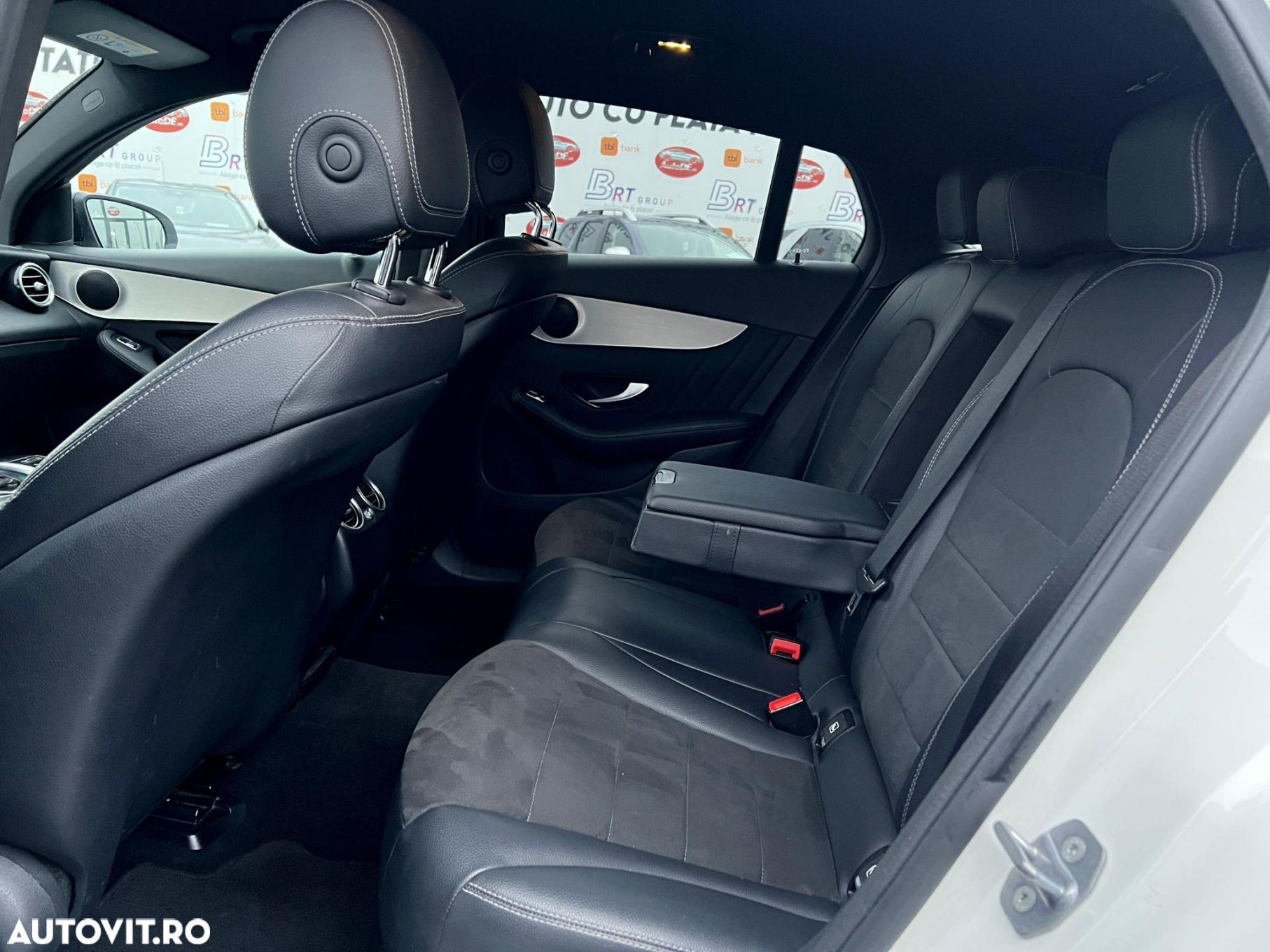 Mercedes-Benz GLC - 23