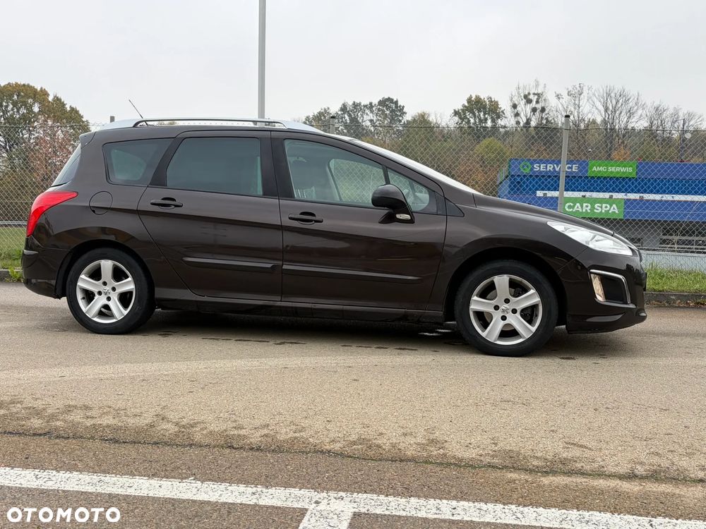 Peugeot 308 2012 photo 5