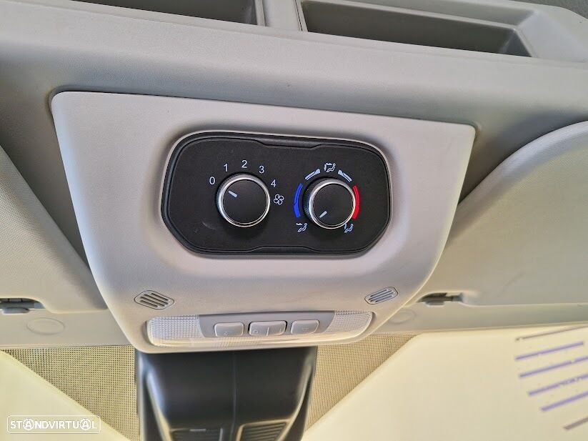 Ford Transit - 10