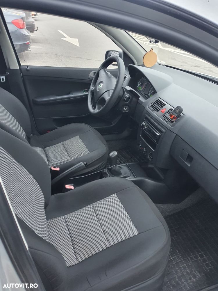 Skoda Fabia 1.2 Comfort - 8