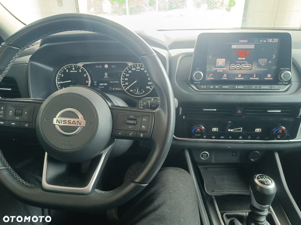 Nissan Qashqai 1.3 DIG-T Acenta - 21
