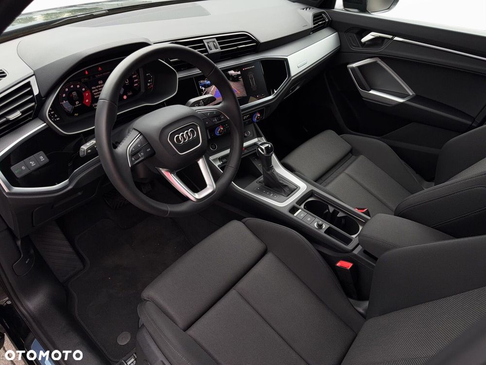 Audi Q3 - 10