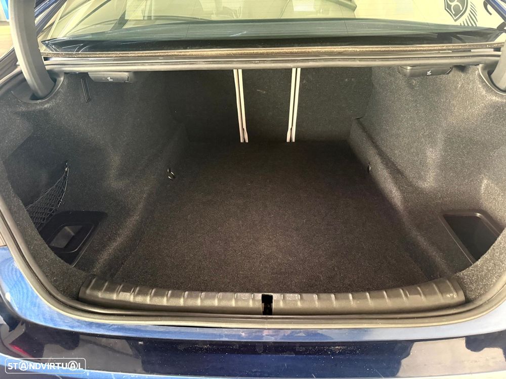 BMW 520 d Line Luxury Auto - 15