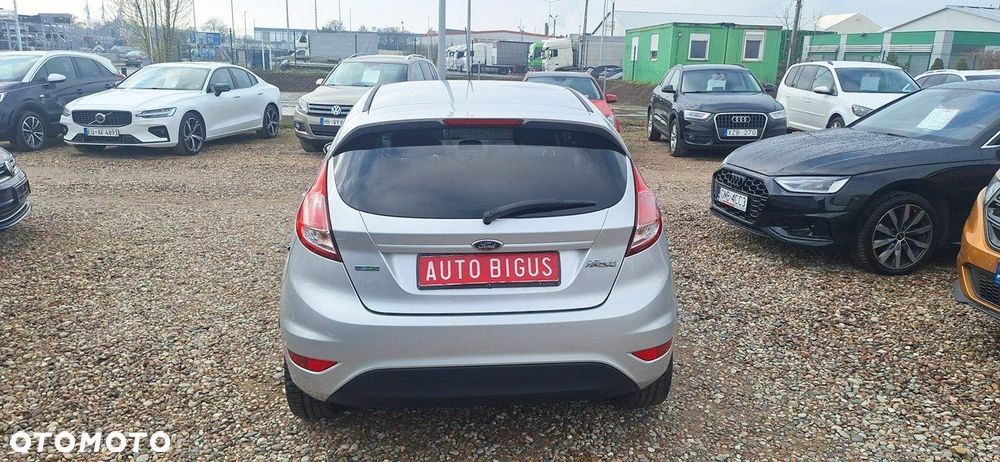 Ford Fiesta - 6