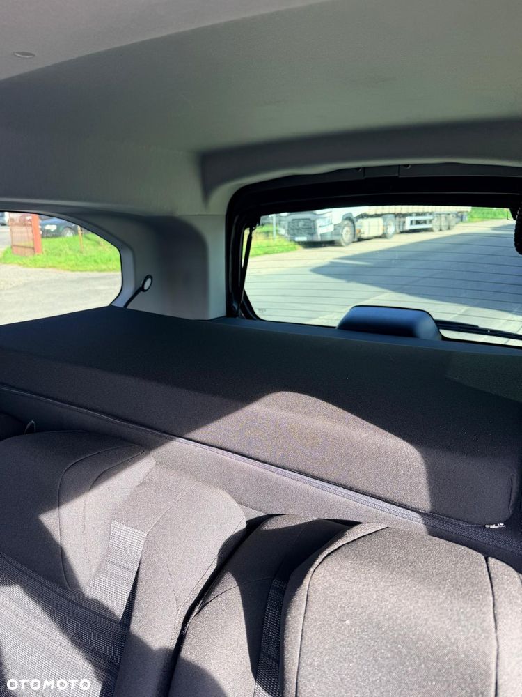 Opel Combo - 22