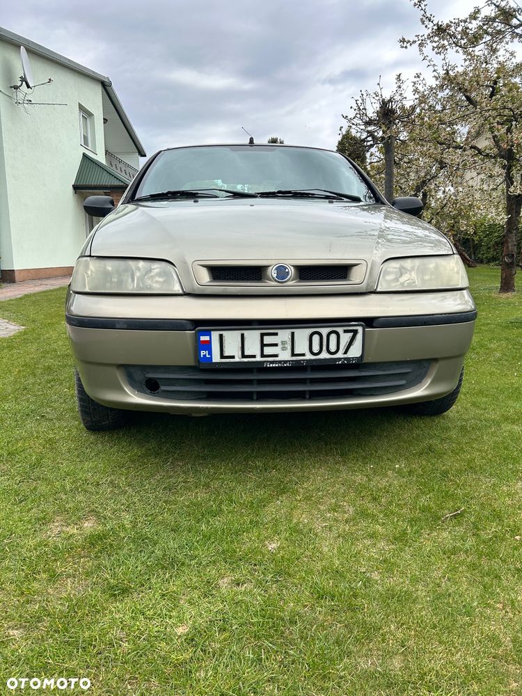 Fiat Albea 1.2 16V Platinum - 4