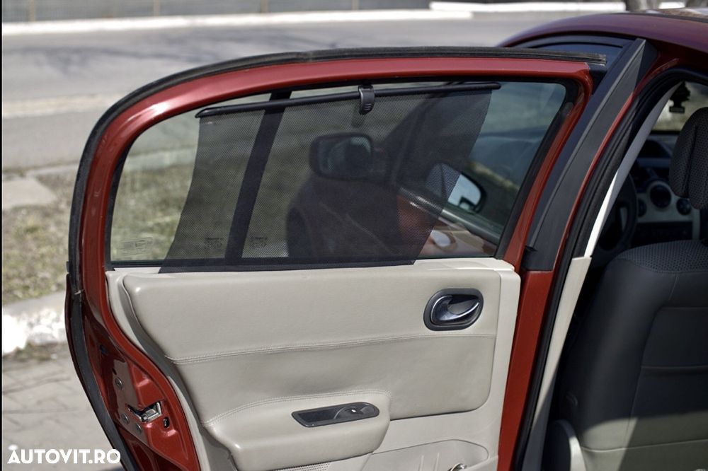 Renault Megane II Estate 1.6 Confort Privilege - 4