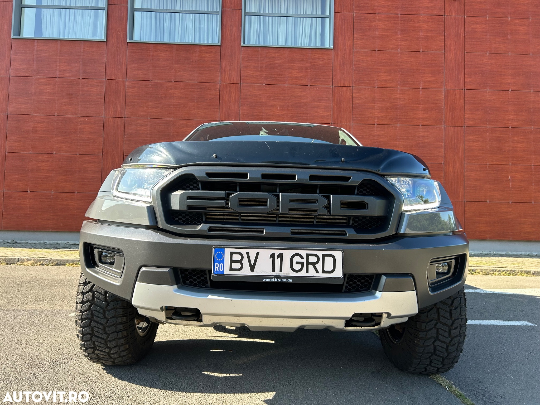 Ford Raptor - 11