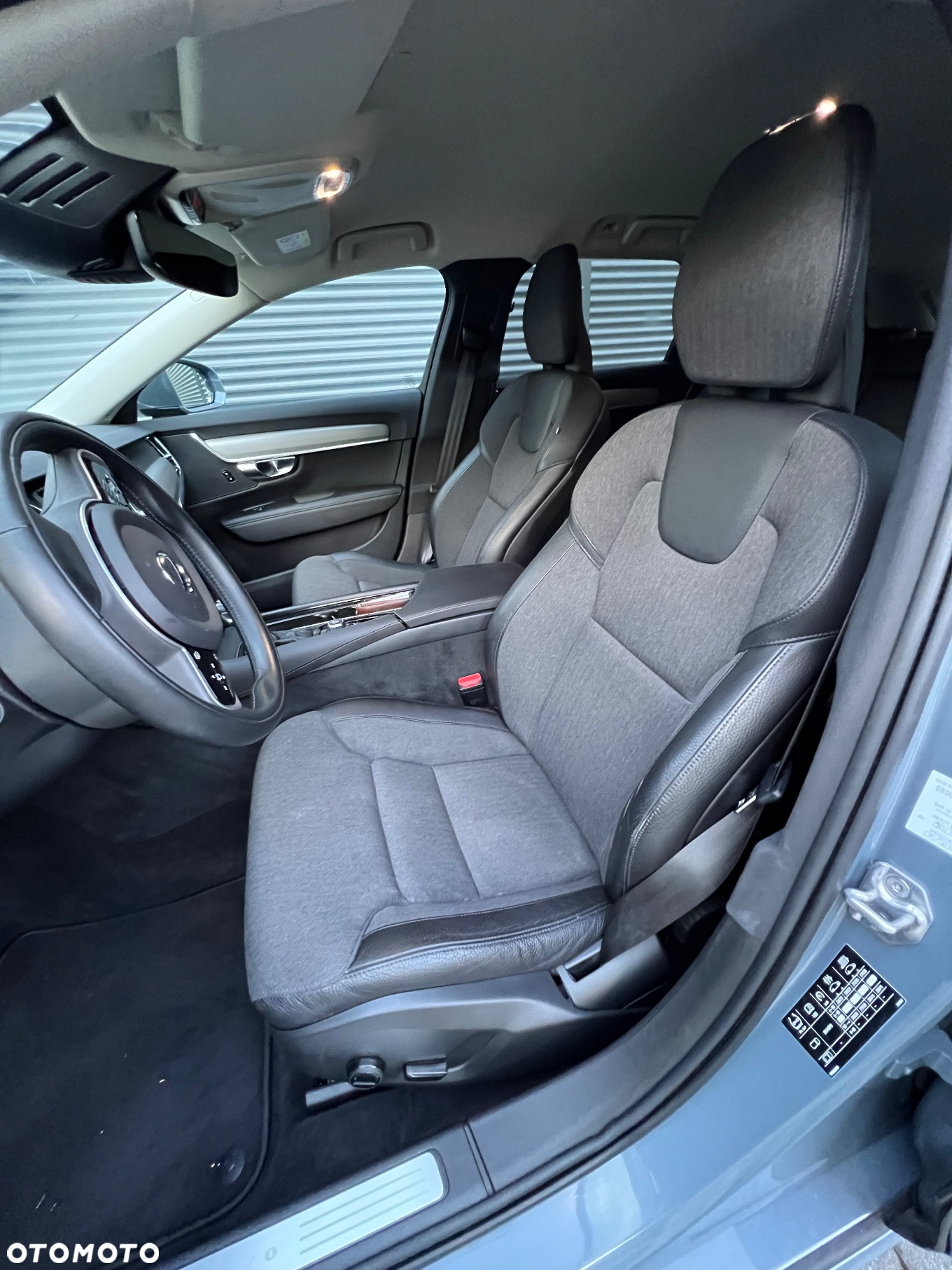 Volvo V90 D3 Momentum Pro - 10