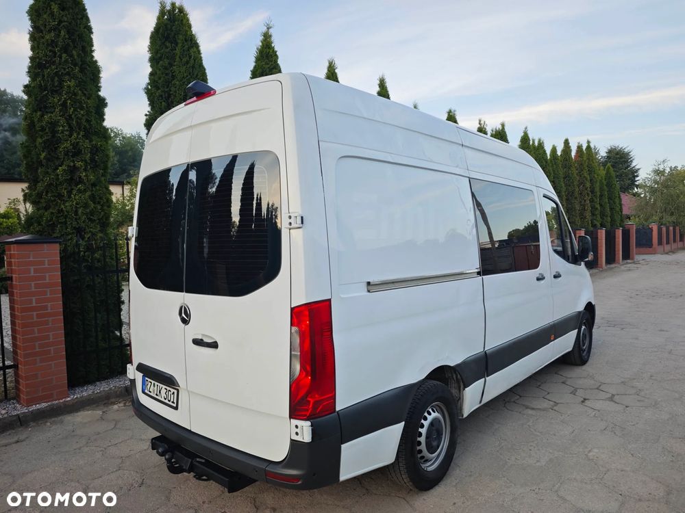 Mercedes-Benz Sprinter - 17