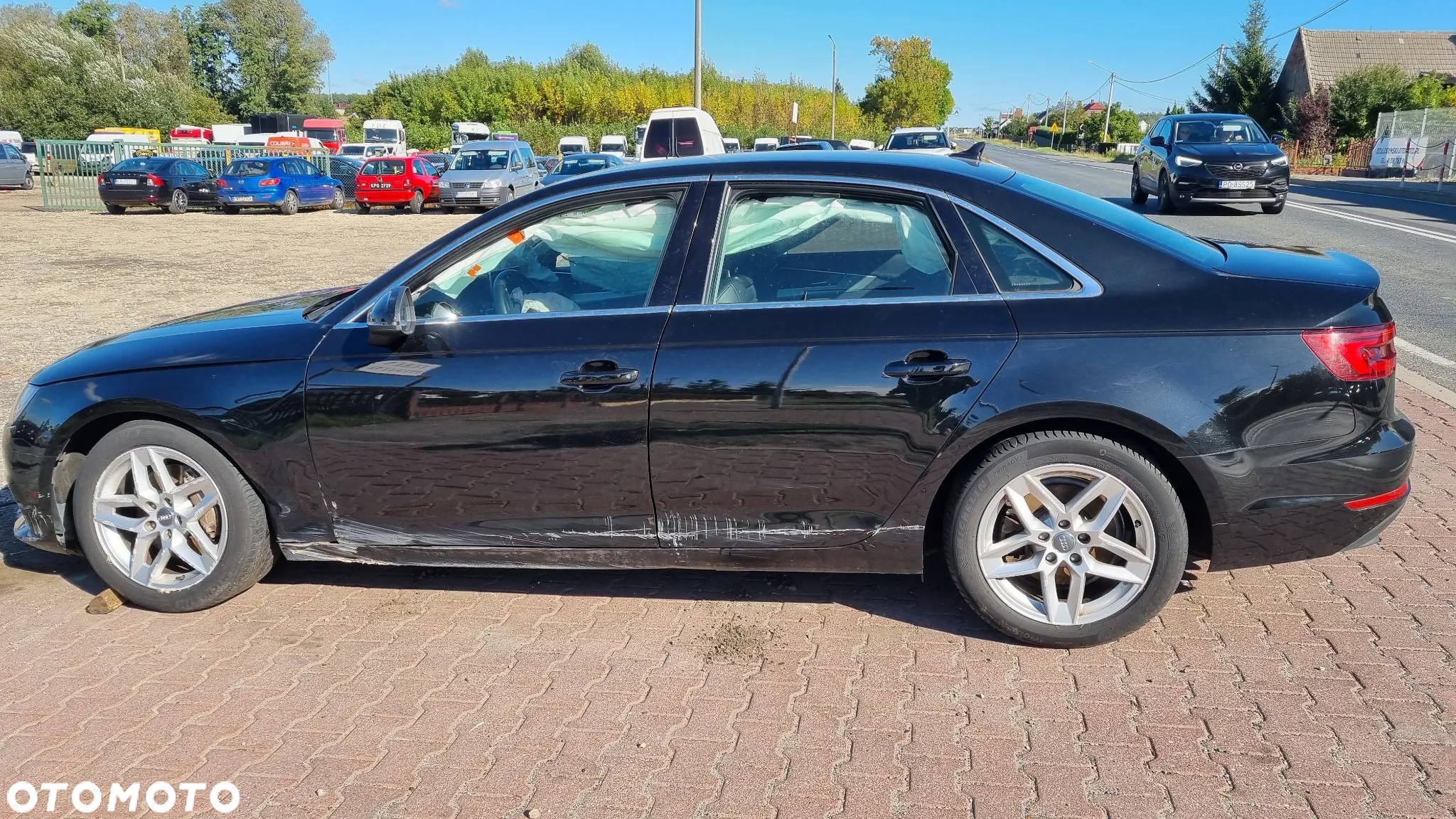 Audi A4 - 4