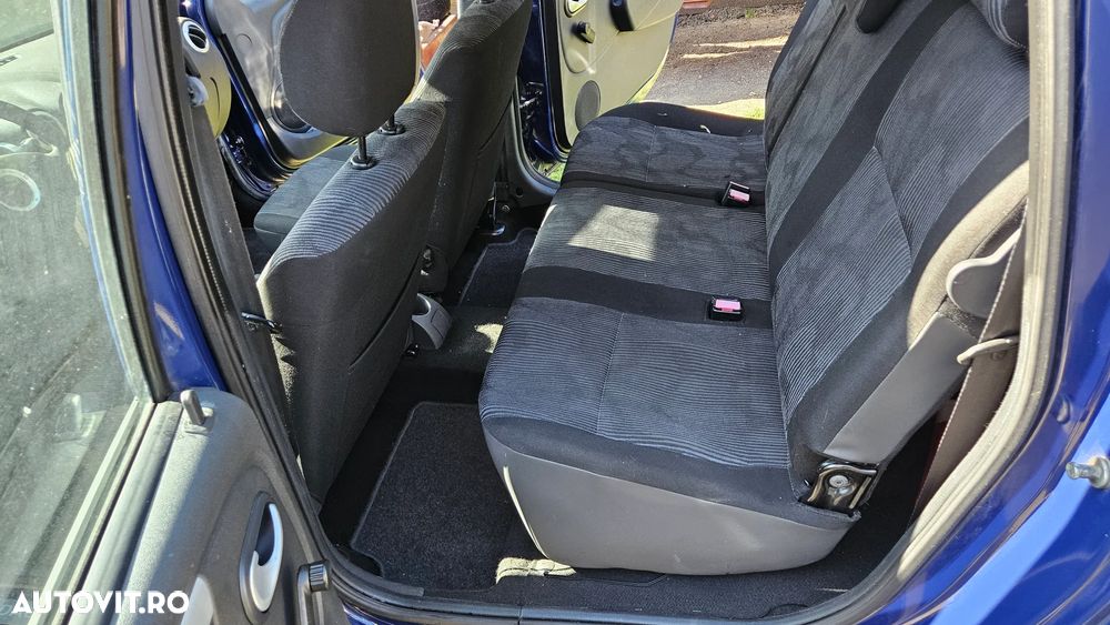 Dacia Logan K90 1.6 16v Laureate - 22