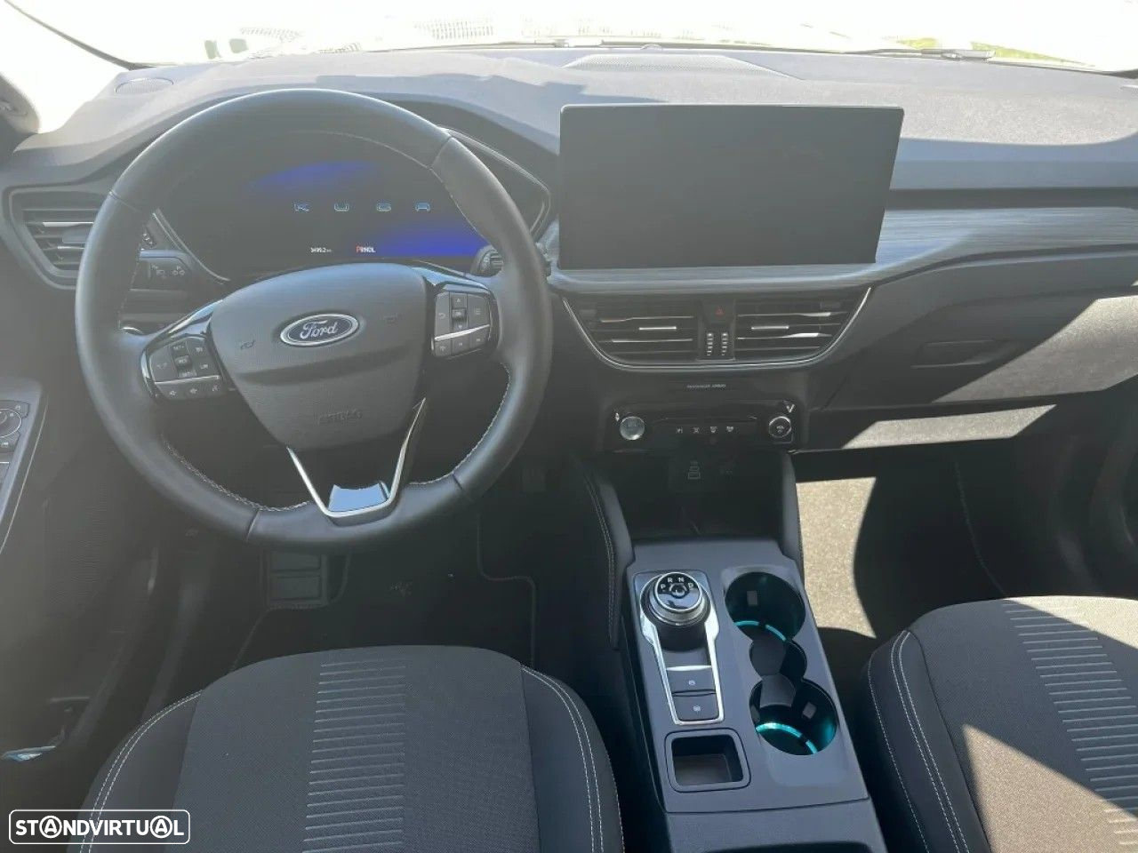 Ford Kuga - 2