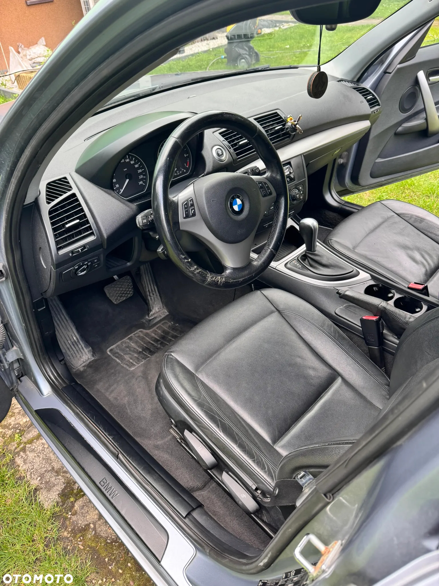 BMW Seria 1 120i - 6