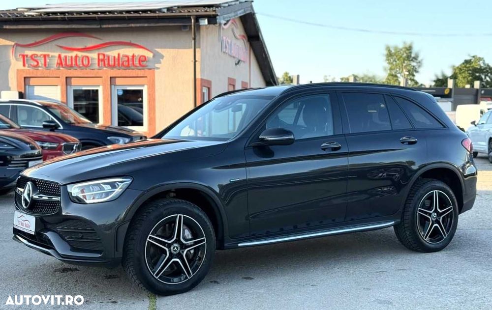 Mercedes-Benz GLC - 4