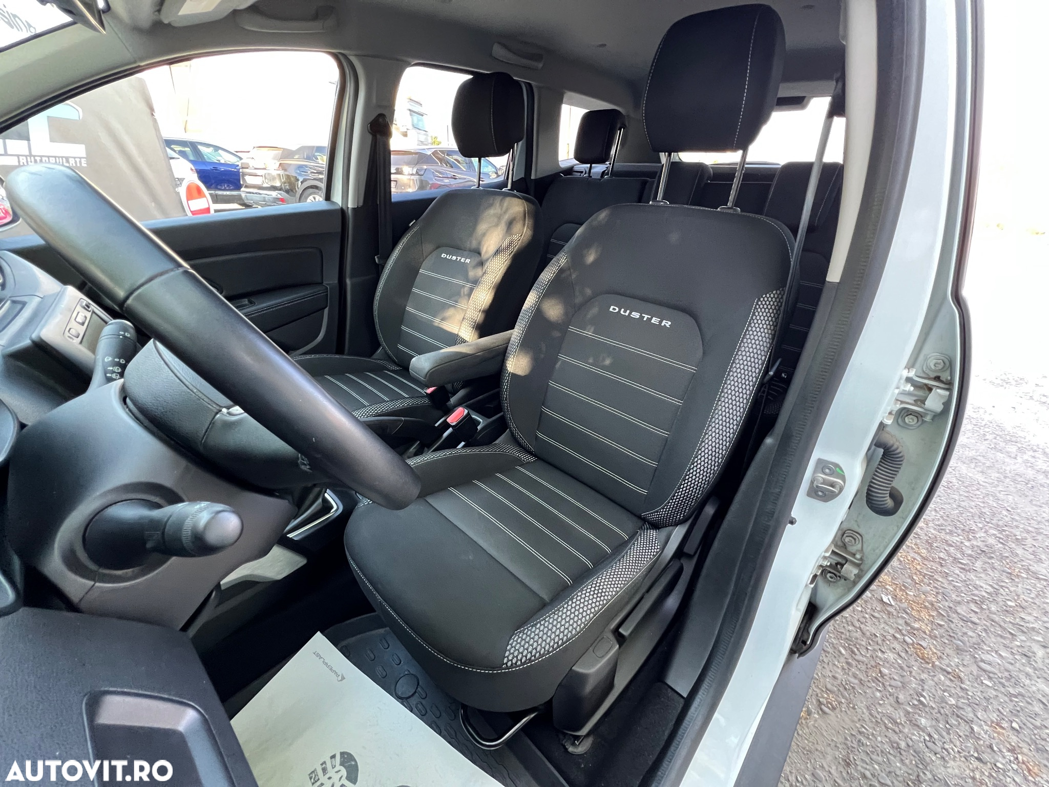 Dacia Duster 1.5 Blue dCi Prestige - 11