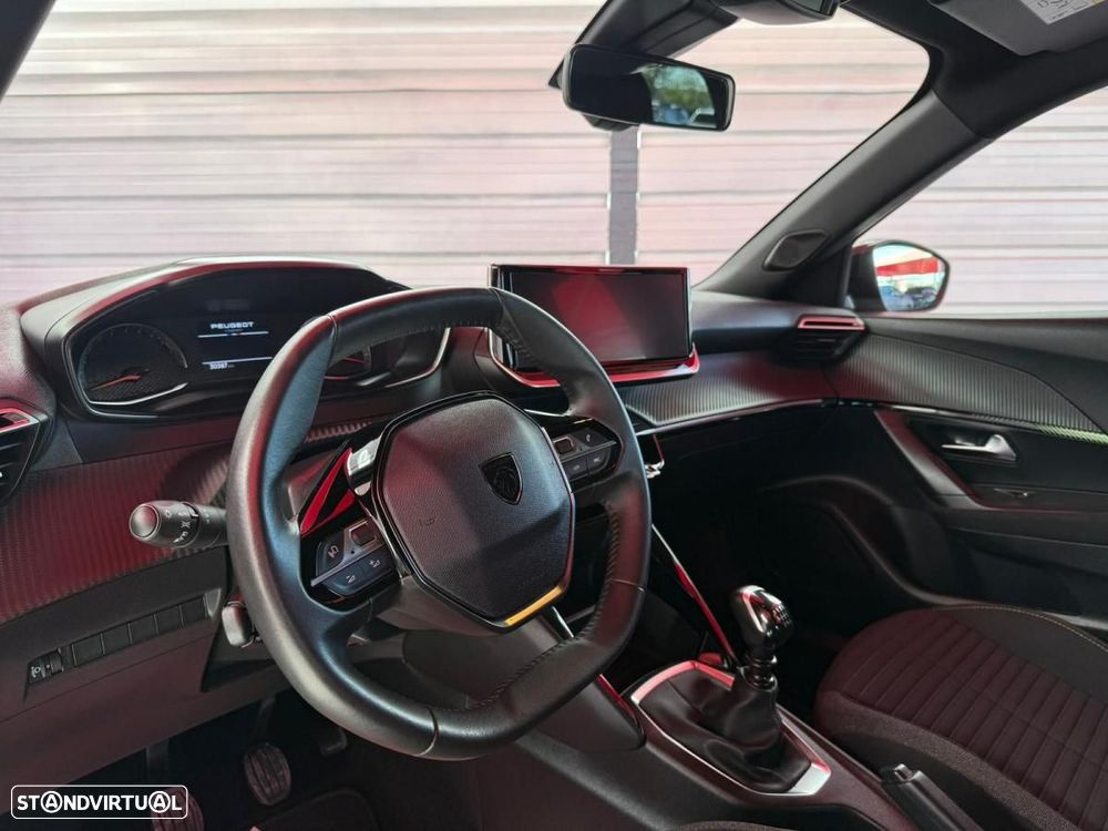 Peugeot 2008 1.2 Allure - 9