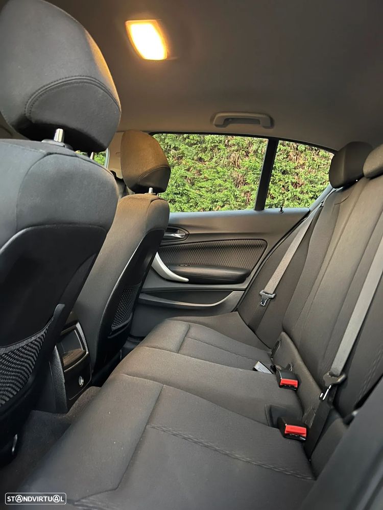 BMW 120 i Aut. Advantage - 14