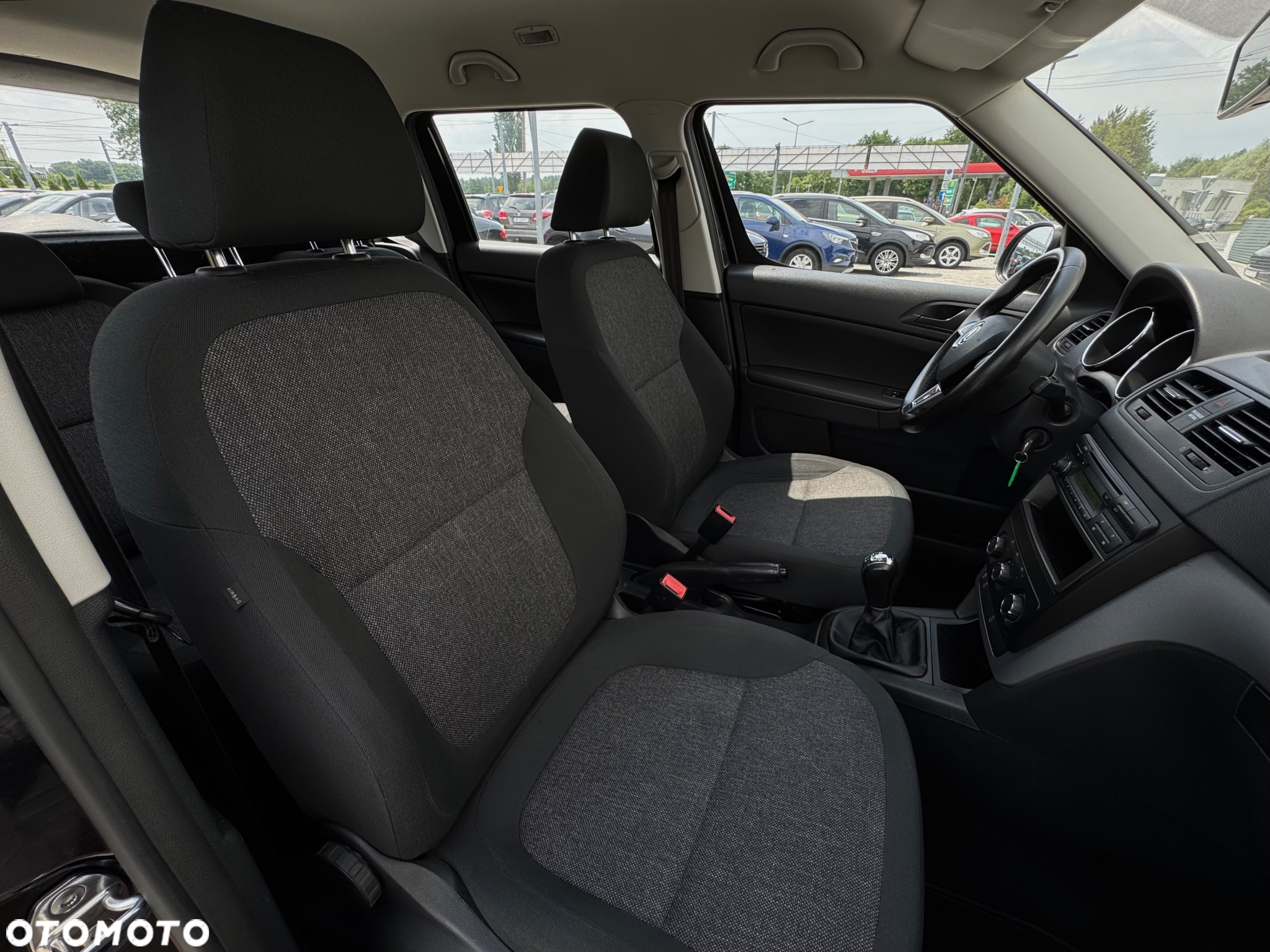Skoda Yeti 2.0 TDI Active - 24