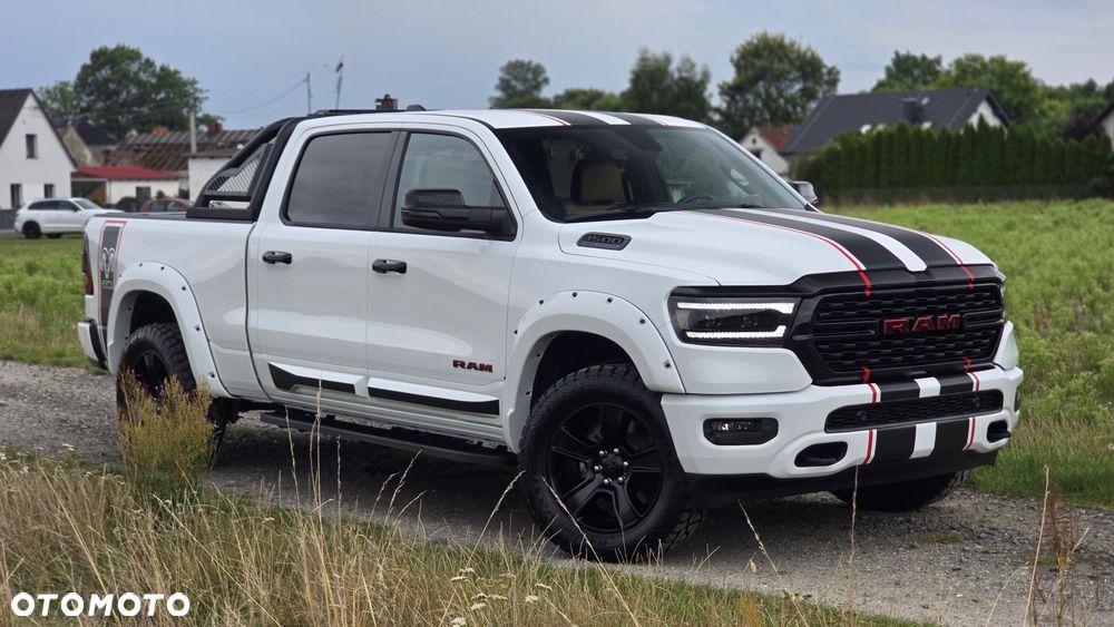 RAM 1500 5.7 Crew Cab Bighorn - 2