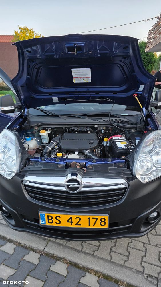 Opel Combo - 25