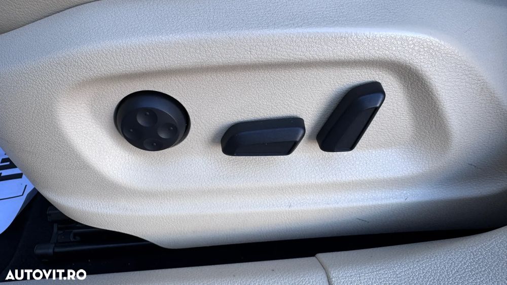 Volkswagen Tiguan 2.0 TDI 4Motion DSG BMT Sport & Style - 20