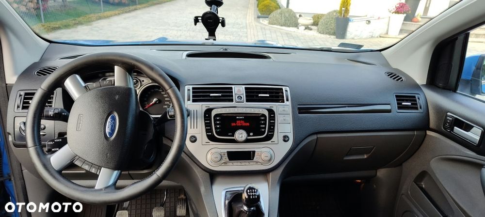 Ford Kuga - 7
