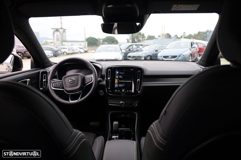 Volvo XC 40 1.5 T2 Plus Dark Auto - 20