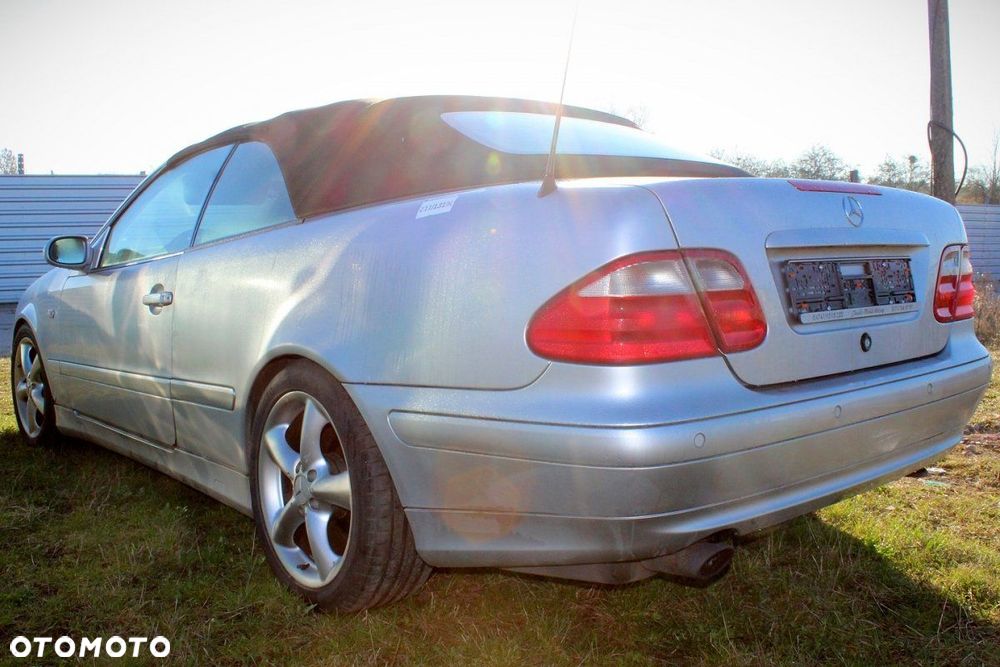 Mercedes CLK W208 1999 2.0i 111945 Cabrio (MASKA, ZDERZAK, LAMPA, BŁOTNIK, DRZWI, SZYBA, FOTEL) - 6
