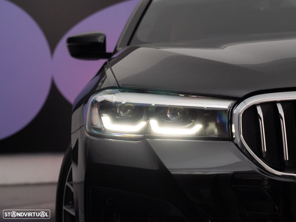 BMW 520 e Pack M - 11