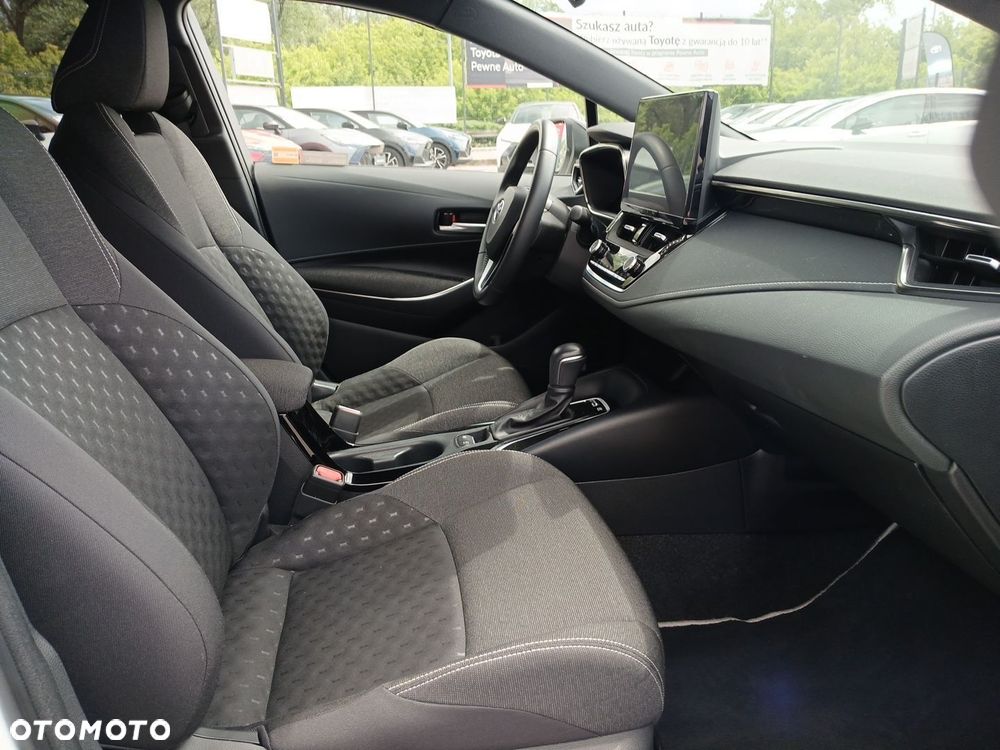 Toyota Corolla - 9