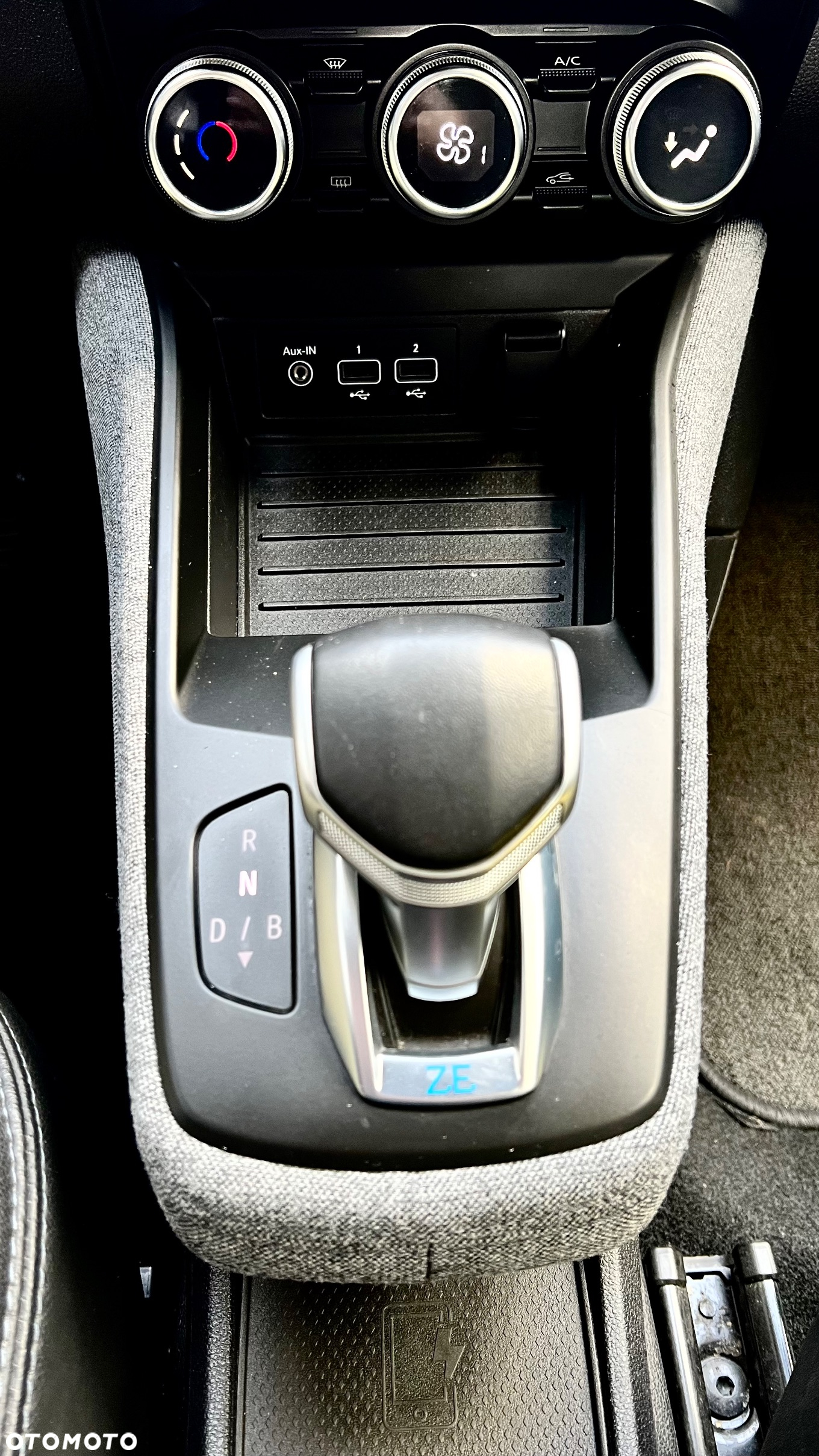 Renault Zoe - 15