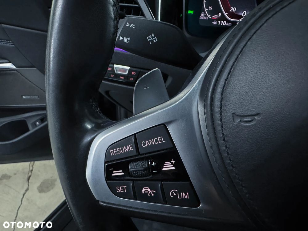 BMW Seria 3 320d xDrive M Sport Shadow - 34