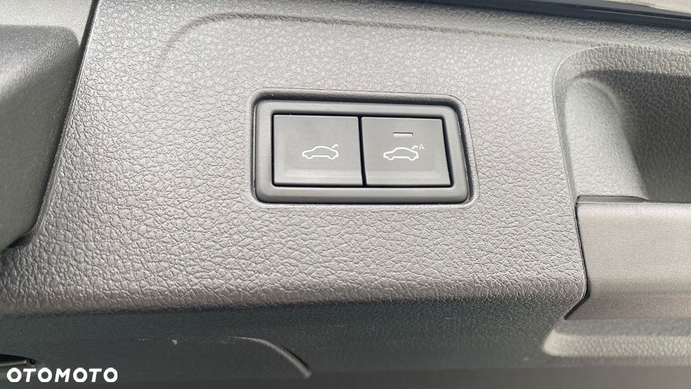 Volkswagen Passat - 14
