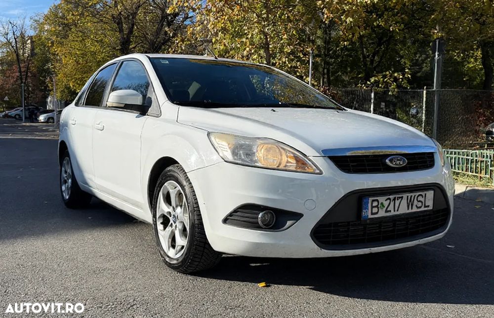 Ford Focus 1.6 TDCi Anniversary - 8