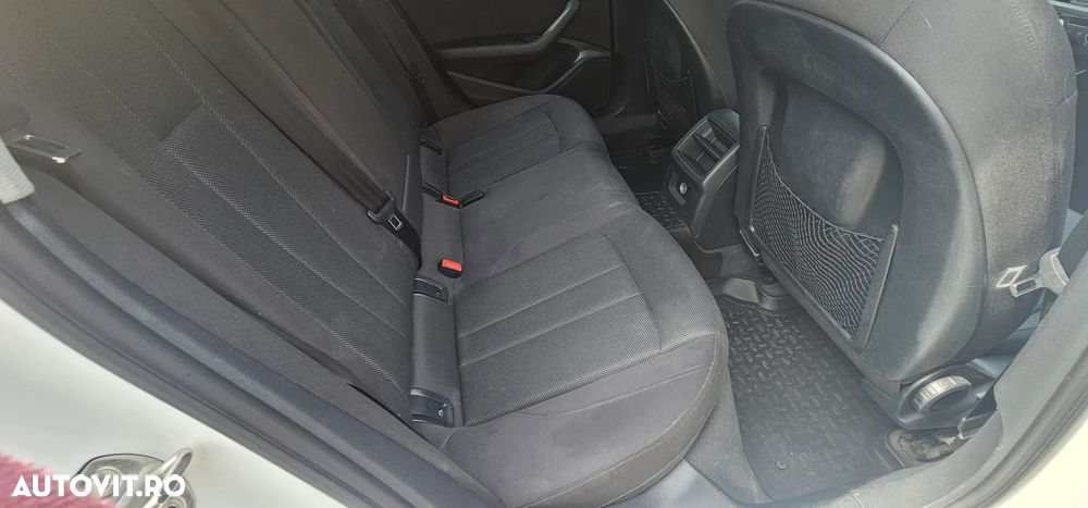 Audi A4 35 TDI S tronic - 11