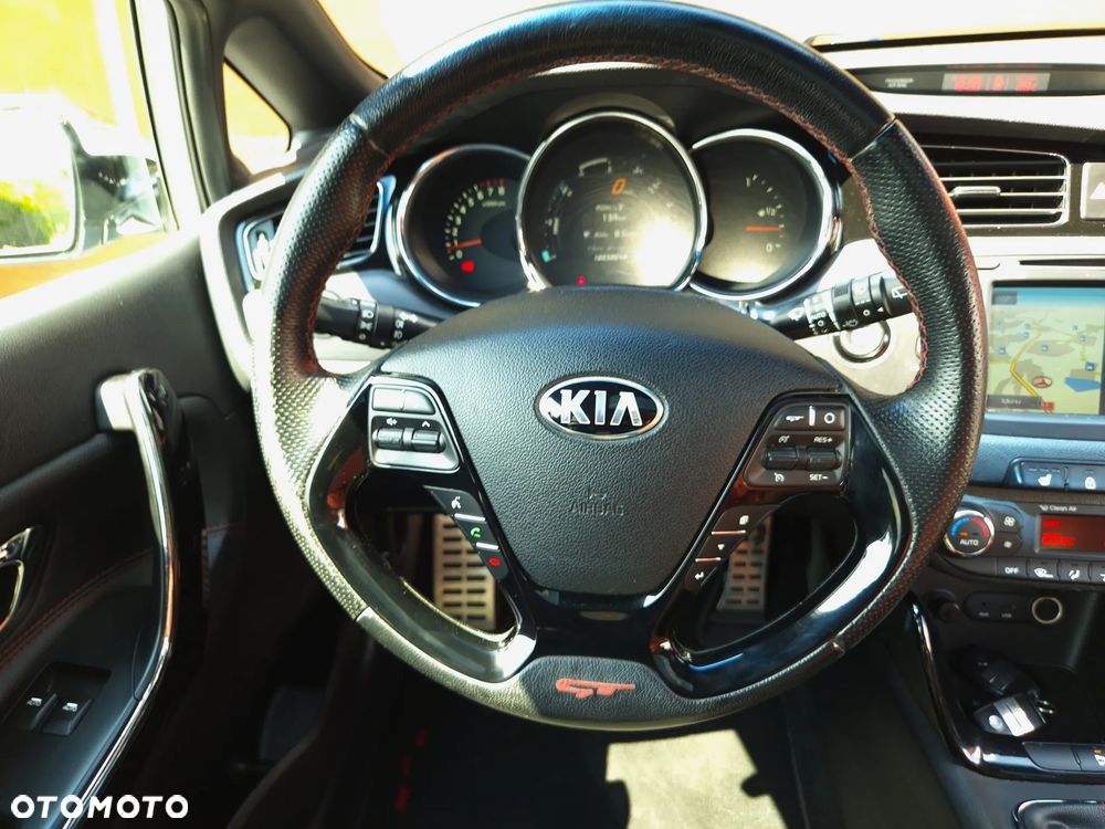 Kia ProCeed 1.6 T-GDI GT-Track - 24