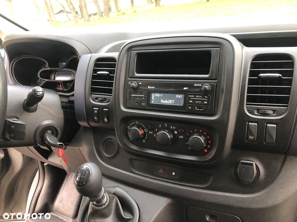 Opel Vivaro L1H1 2,7t Elegance - 11