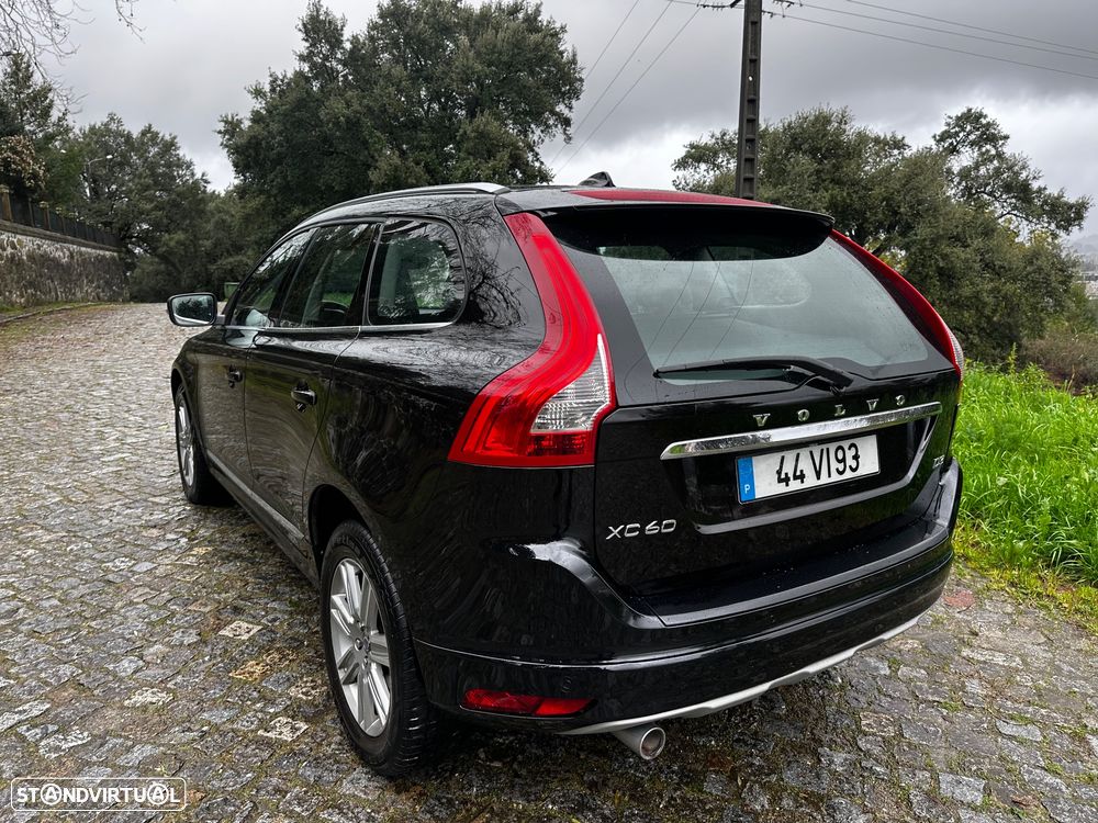 Volvo XC 60 D3 Geartronic Summum - 14